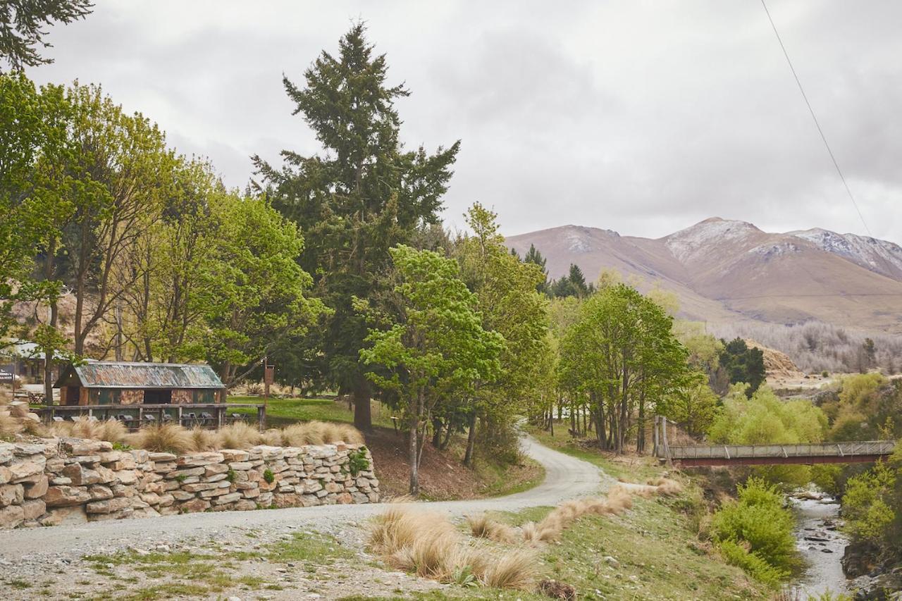 The Danseys Pass Hotel Ranfurly Exteriér fotografie